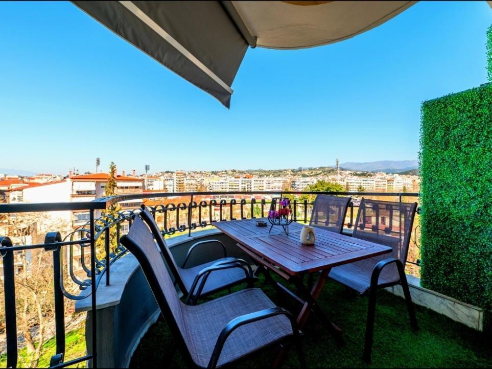 Sky View Suite เซเรส ภายนอก รูปภาพ